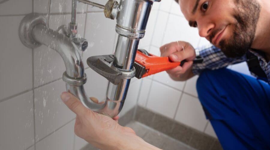 Professional same day plumber services in Davis, SD